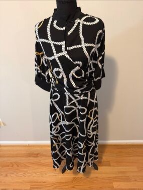 Gracia Black Midi Dress with White Rope and Gold Ring Print